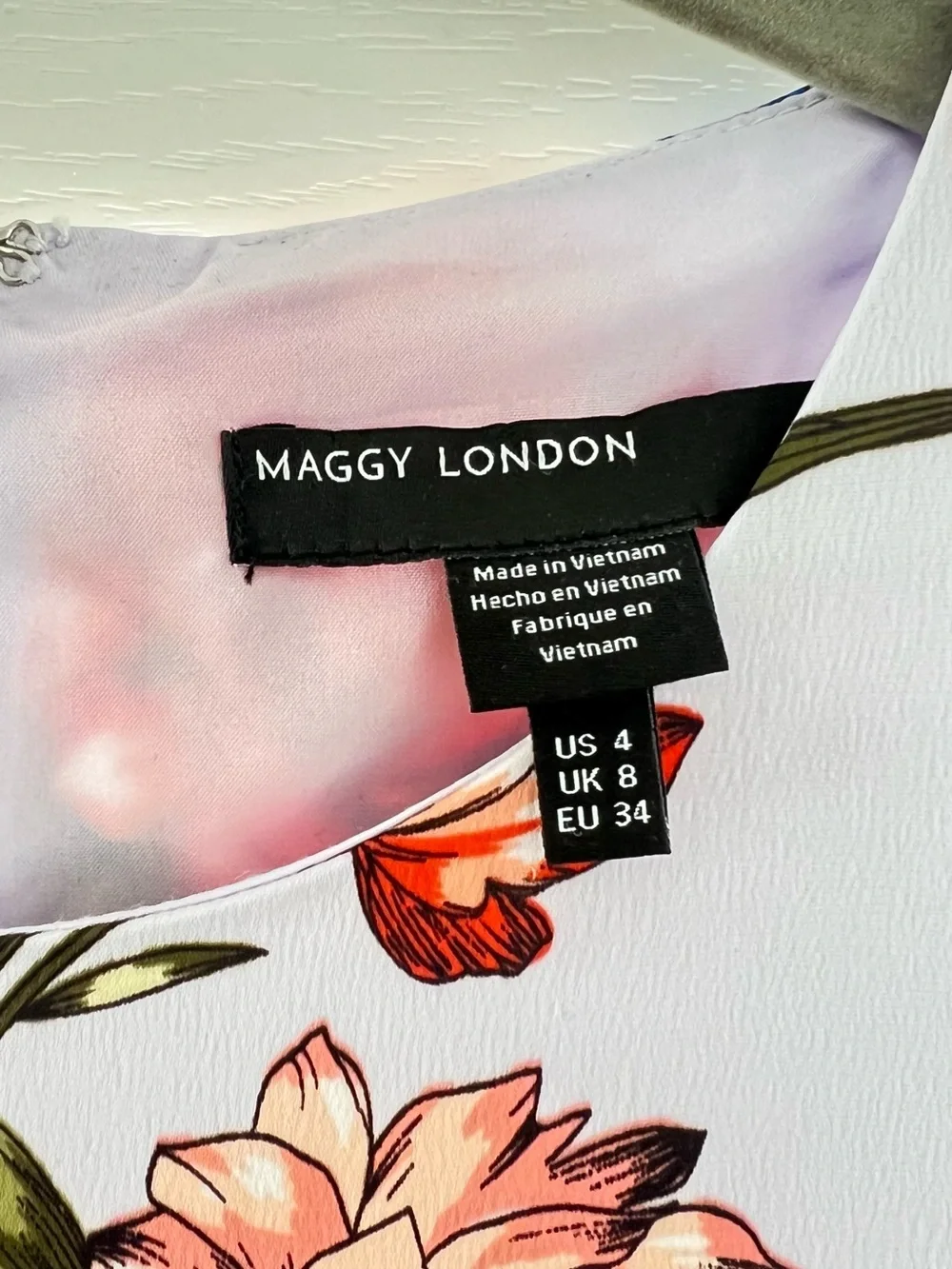 Maggy London Lilac Floral Sleeveless Midi Dress